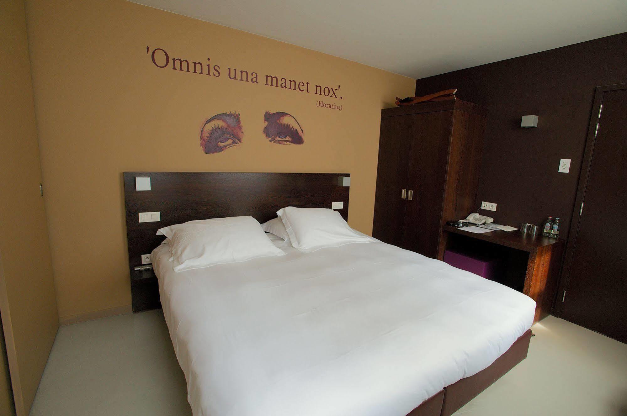 Hotel Matelote Антверпен Екстериор снимка